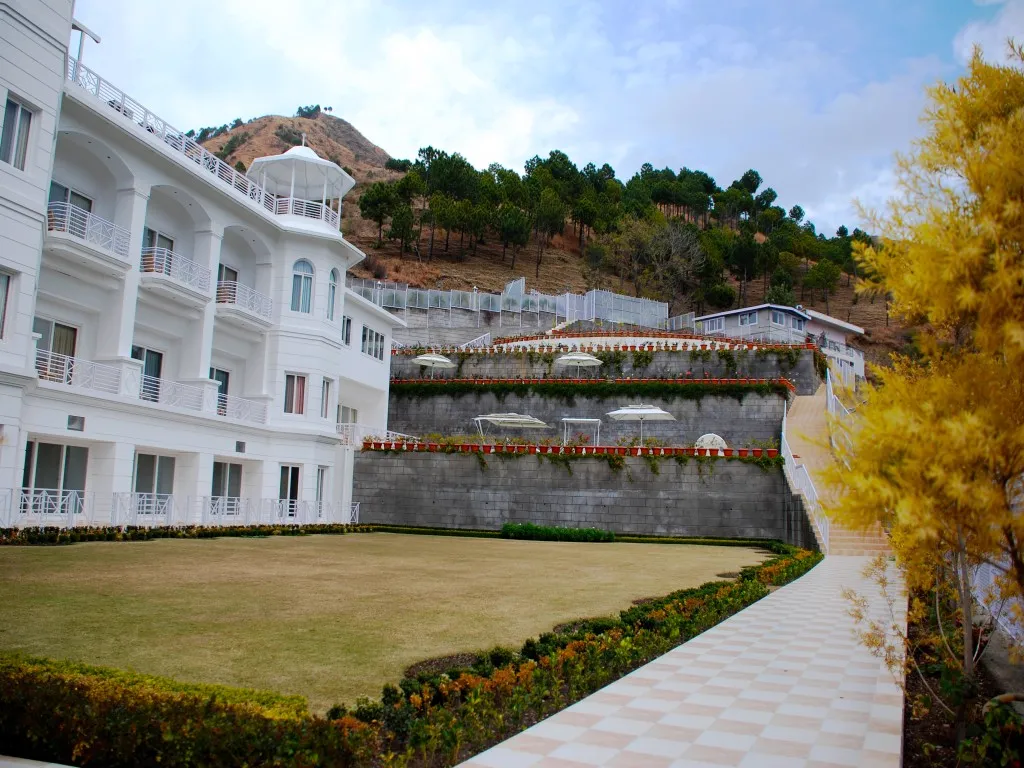Destination Resort Kandaghat — 4