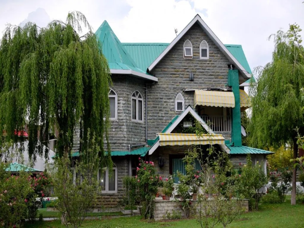 Man Pasand Cottage — 2