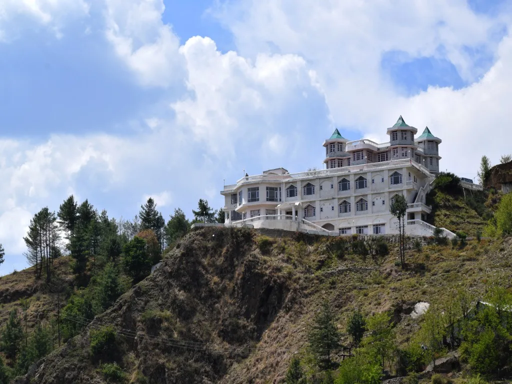 House of Suresh Thakur at Theog